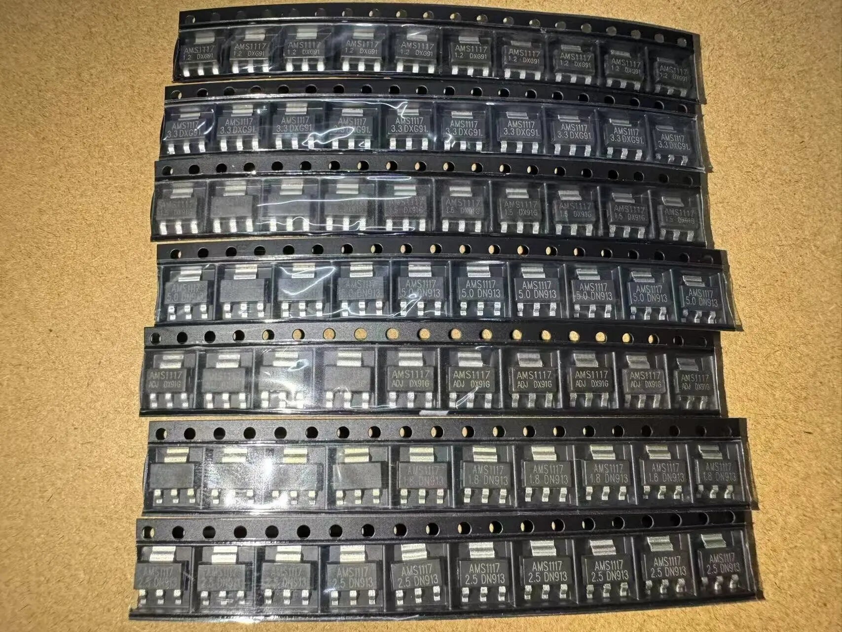 SOT-223 70PCS Voltage Regulator